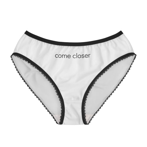 "come closer" Women's Briefs - Playful Lingerie Gift